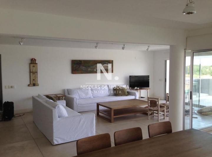 Departamento · 5 Ambientes · 1 Cochera