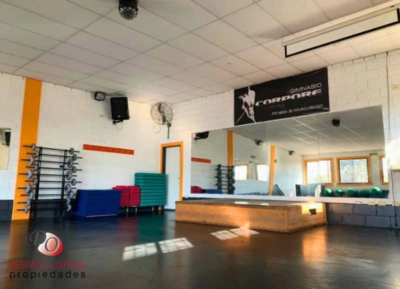 Gimnasio en venta- Marques de sobre monte