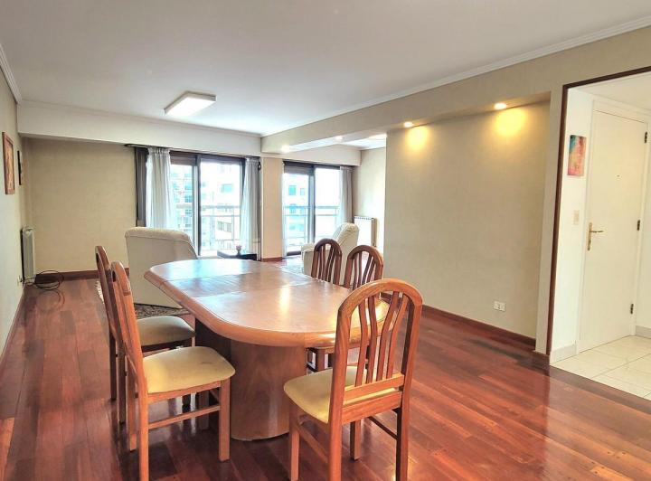 Departamento · 212m² · 4 Dormitorios · 3 Cocheras