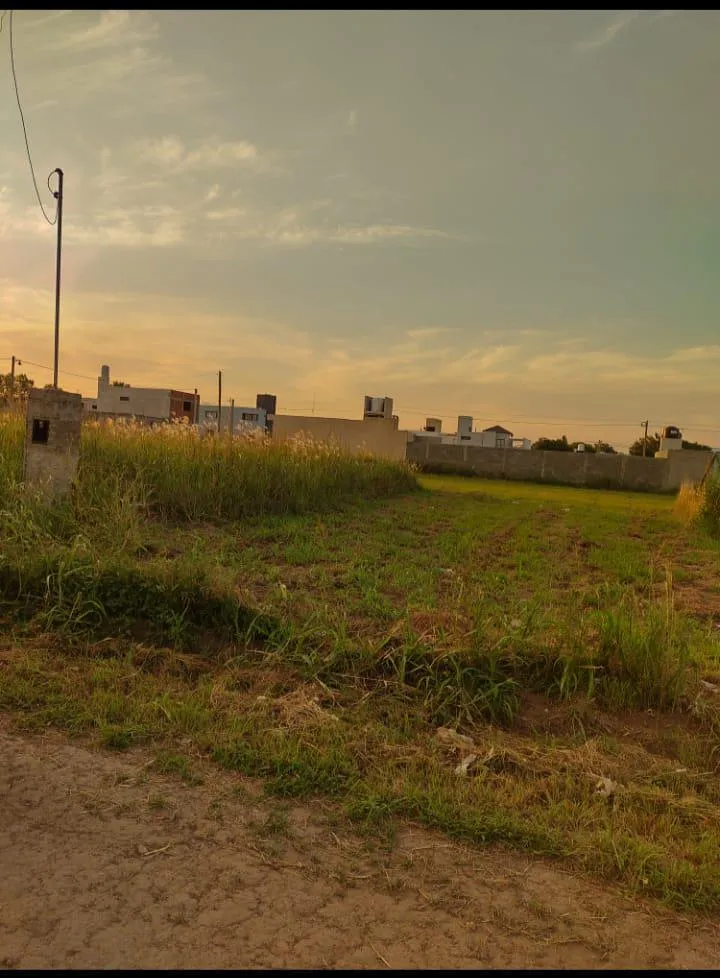 VENDEMOS EXCELENTE LOTE EN TOLEDO