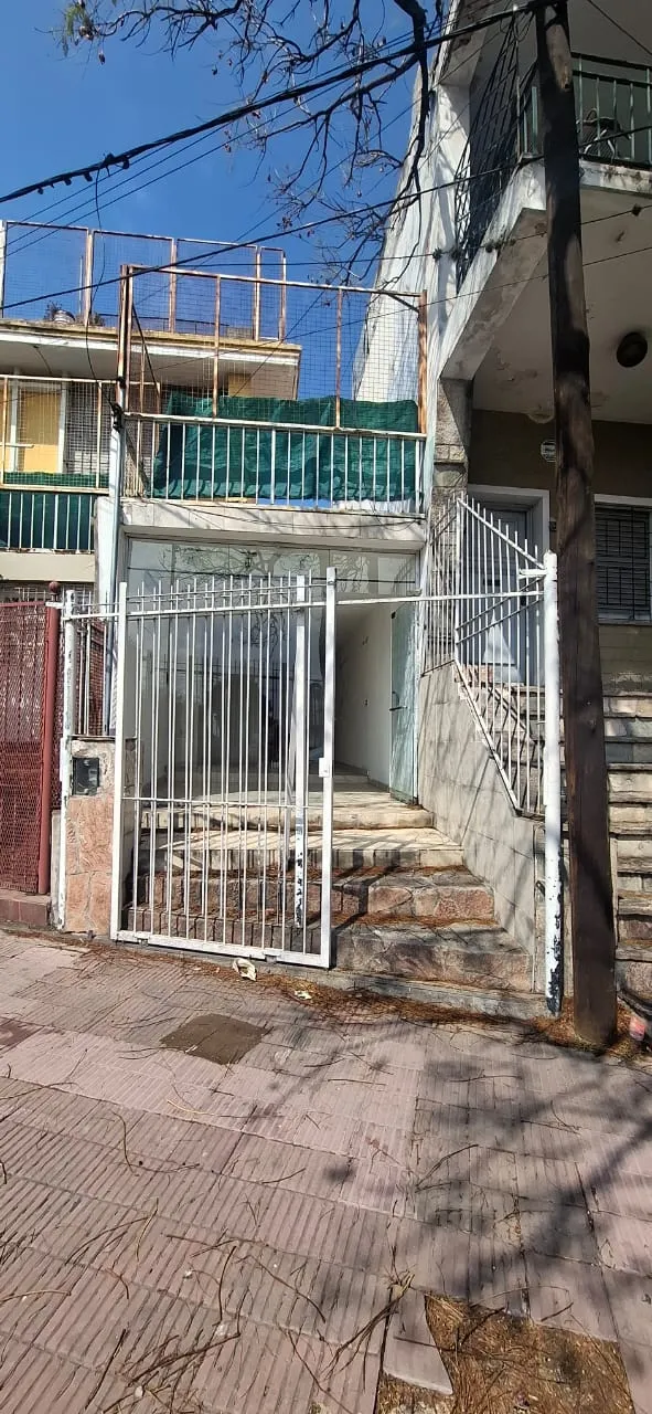 LOCAL EN ALQUILER AMADEO SABATTINI