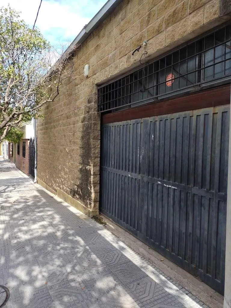 DEPOSITO UBICADO EN BARRIO SAN VICENTE