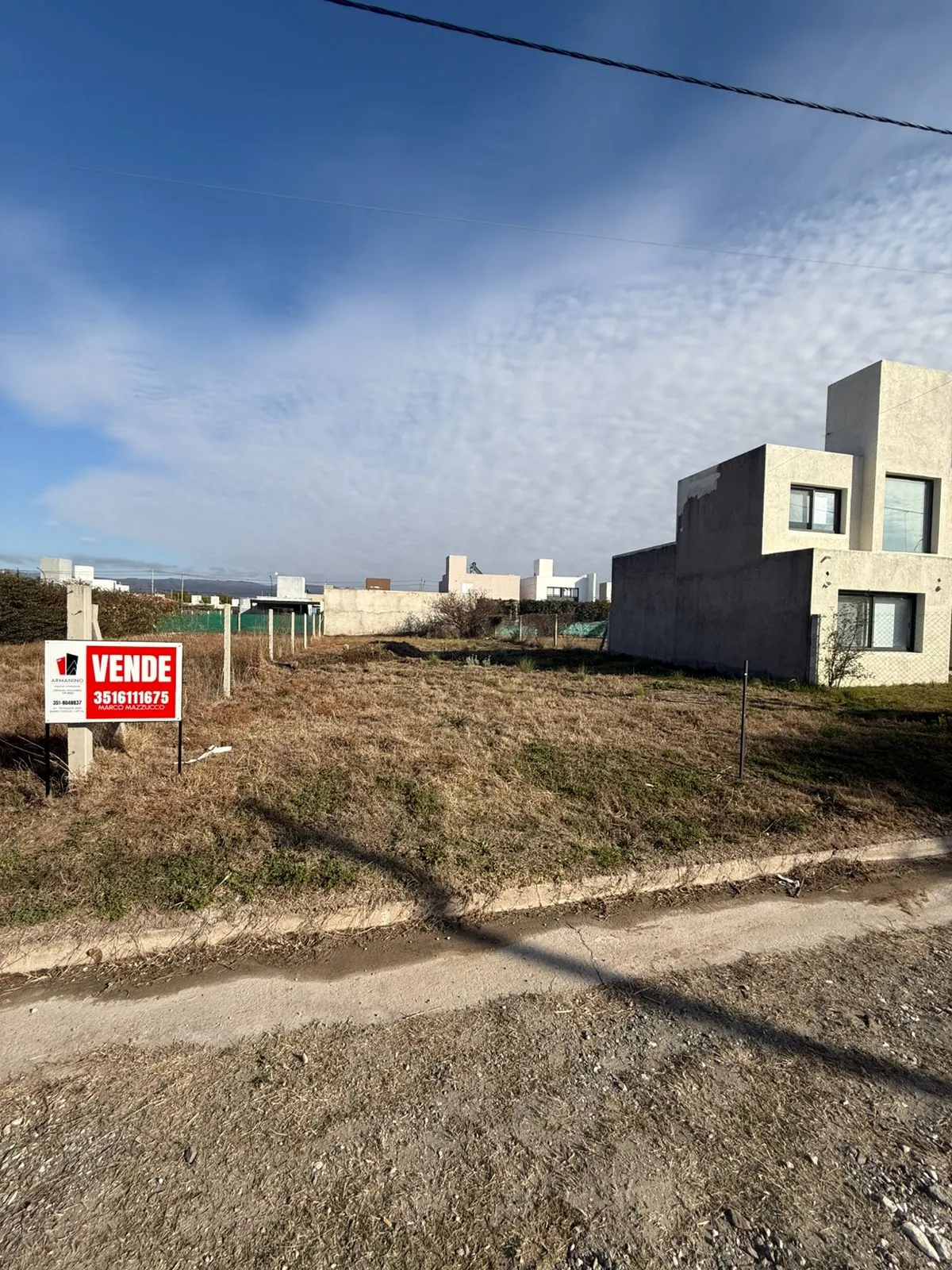 Lote en Venta 420mts Apto Duplex Con Escritura Villa Juana Alta Gracia.