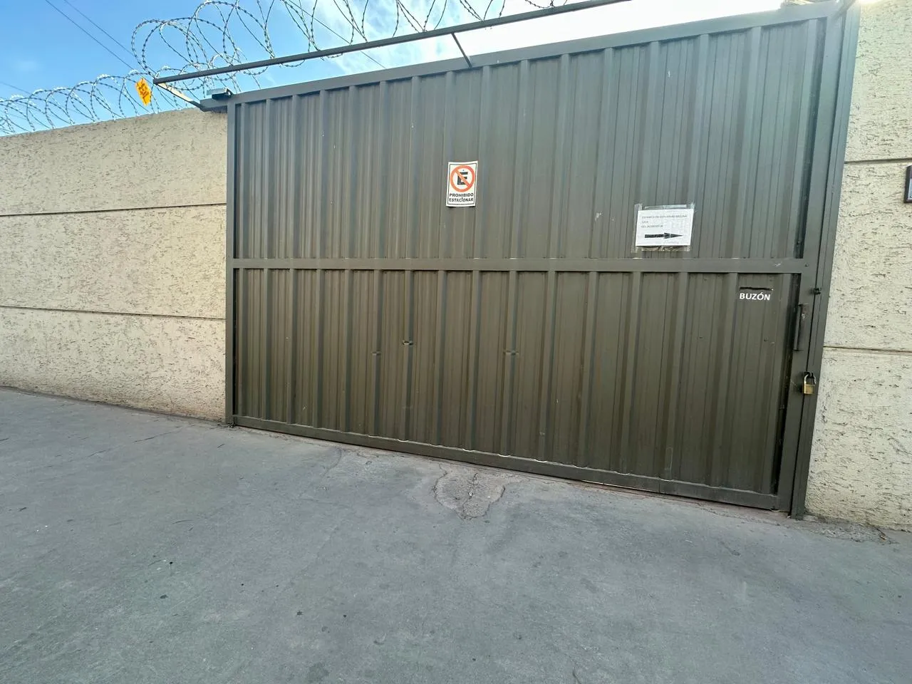 ALQUILO DEPOSITO CON OFICINAS PLENO DORREGO