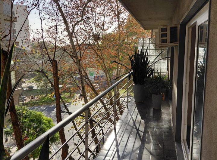 Departamento · 60m² · 2 Ambientes · 1 Cochera