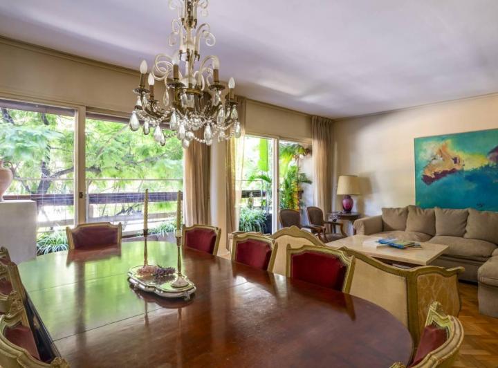 Departamento · 160m² · 5 Ambientes · 1 Cochera