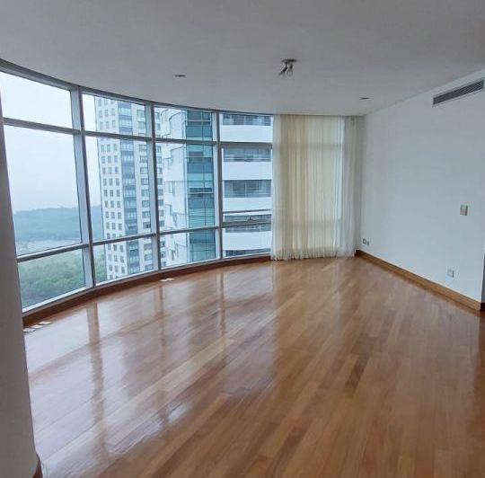 Departamento · 185m² · 1 Ambiente · 2 Cocheras