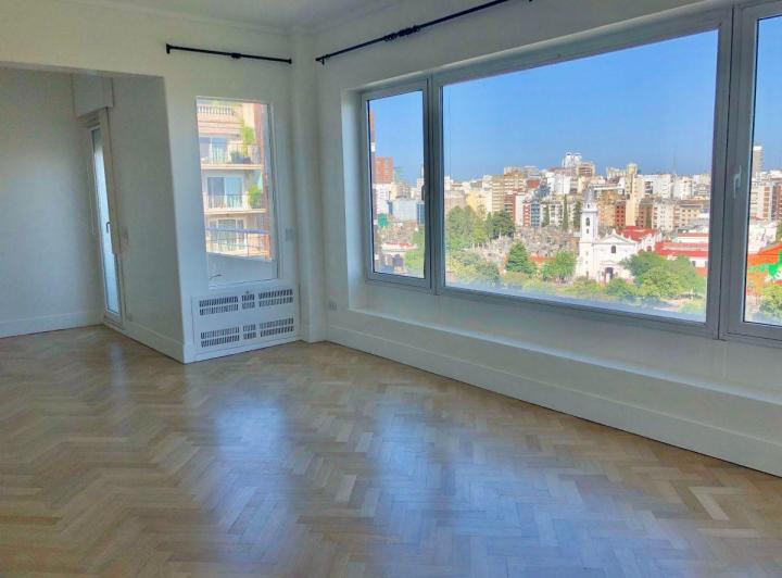 Departamento · 224m² · 6 Ambientes · 1 Cochera