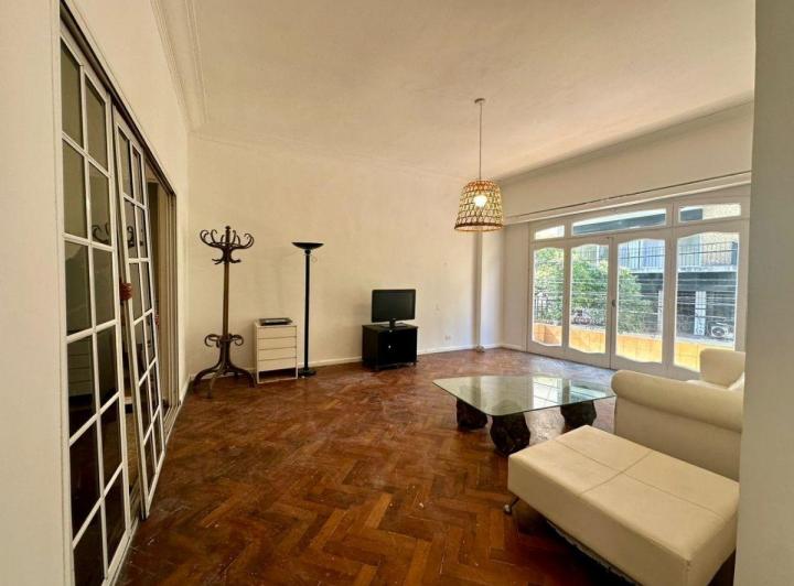 Departamento · 180m² · 6 Ambientes