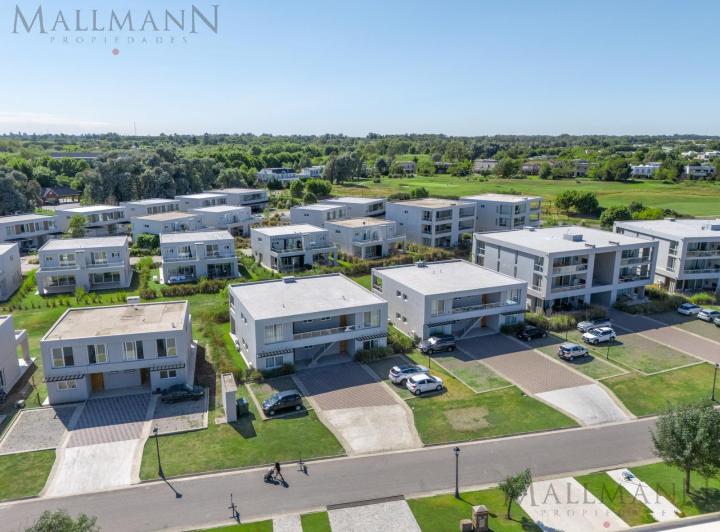 Departamento · 85m² · 3 Ambientes · 2 Cocheras