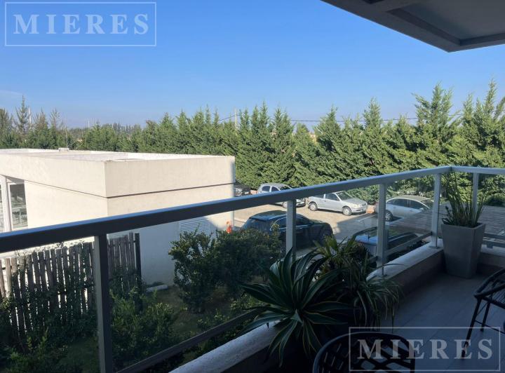 Departamento · 68m² · 3 Ambientes · 1 Cochera