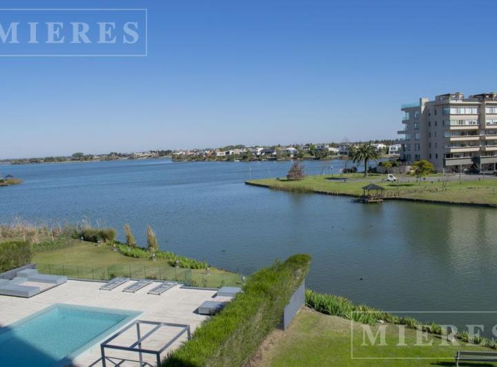 Departamento · 101m² · 3 Ambientes · 1 Cochera