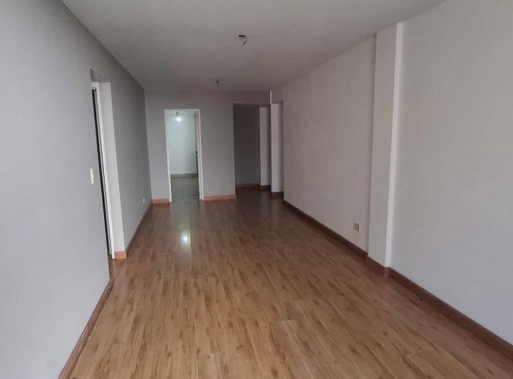 Departamento · 1m² · 3 Ambientes