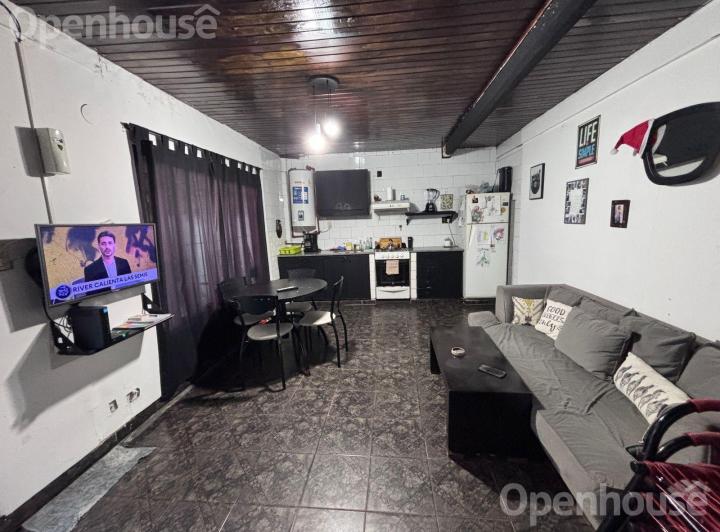 Casa · 154m² · 5 Ambientes · 2 Cocheras