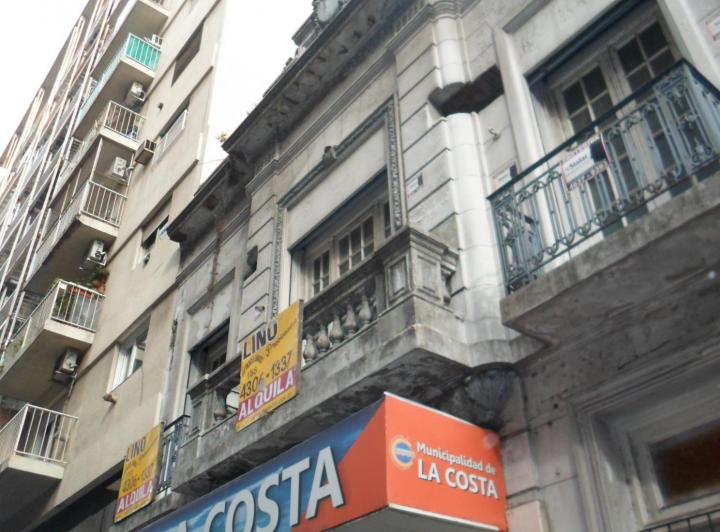 Casa · 390m² · 12 Ambientes