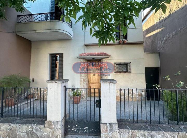 Casa · 105m² · 4 Ambientes