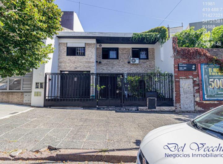 Casa · 192m² · 6 Ambientes · 1 Cochera