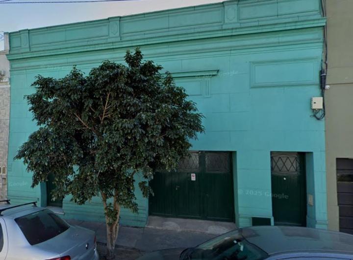 Casa · 200m² · 4 Ambientes · 1 Cochera