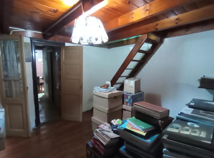 Casa · 122m² · 4 Ambientes · 1 Cochera