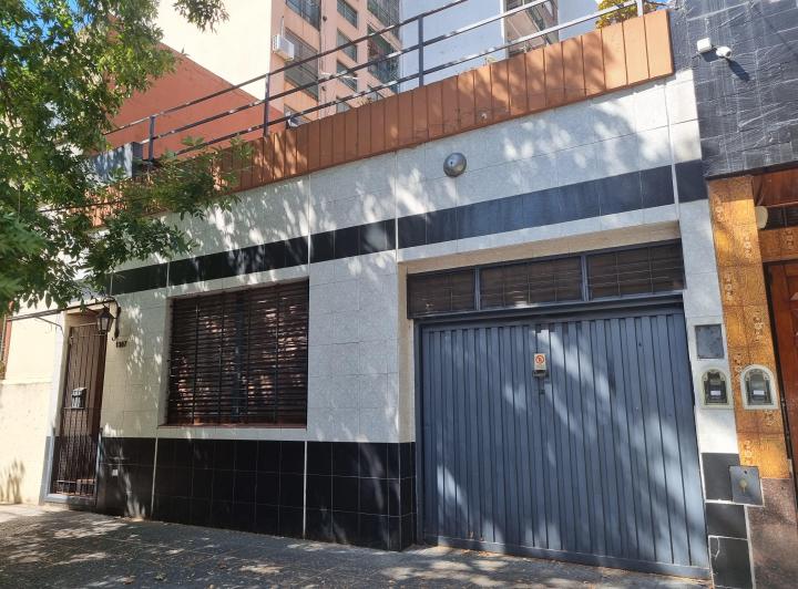 Casa · 142m² · 5 Ambientes · 1 Cochera