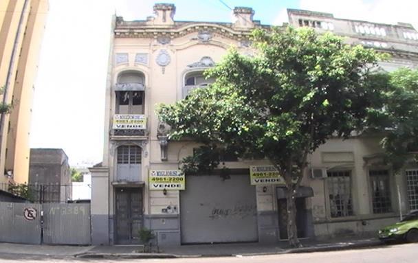 Casa · 420m² · 5 Ambientes · 1 Cochera