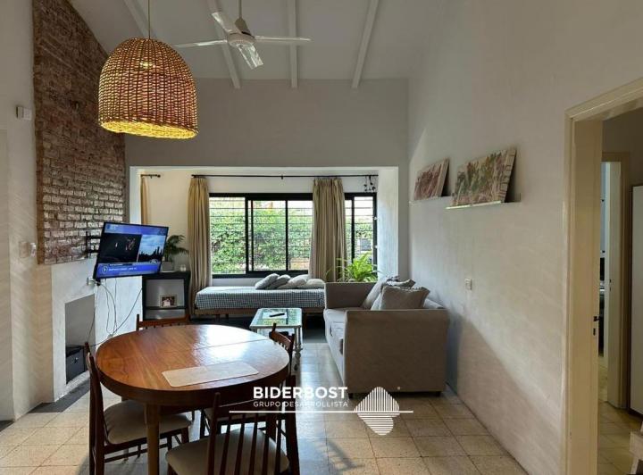 Casa · 125m² · 5 Ambientes · 2 Cocheras