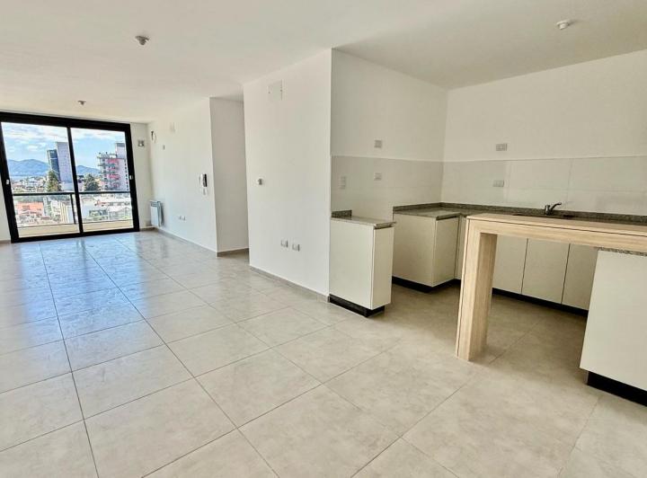 Departamento · 80m² · 4 Ambientes · 1 Cochera