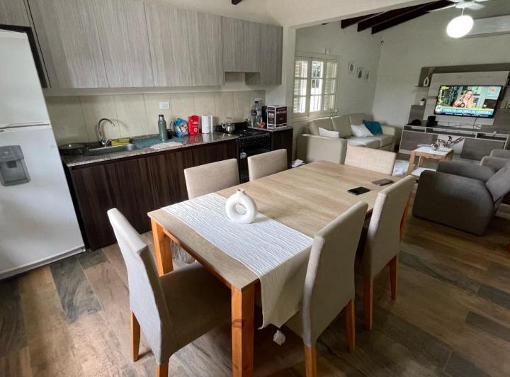 Casa · 123m² · 4 Ambientes · 1 Cochera