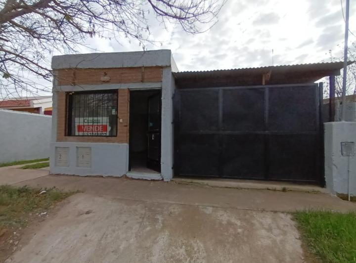 Casa · 95m² · 9 Ambientes · 1 Cochera