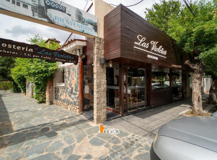 Casa · 700m²