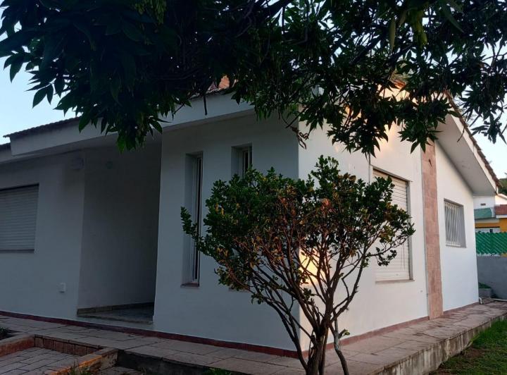 Casa · 55m² · 3 Ambientes · 1 Cochera