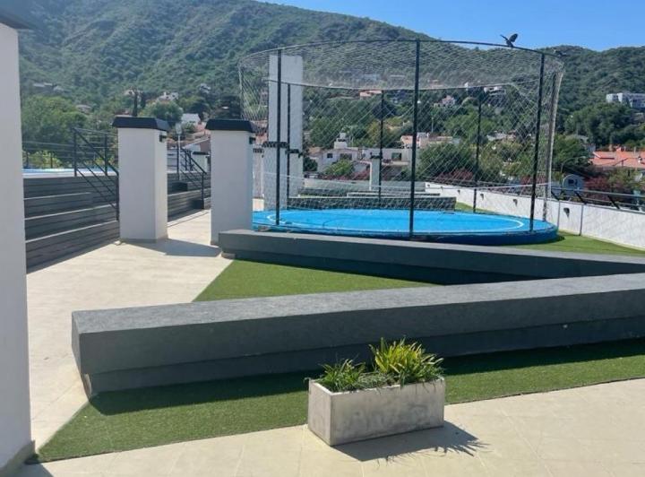 Casa · 53m² · 1 Dormitorio · 2 Cocheras