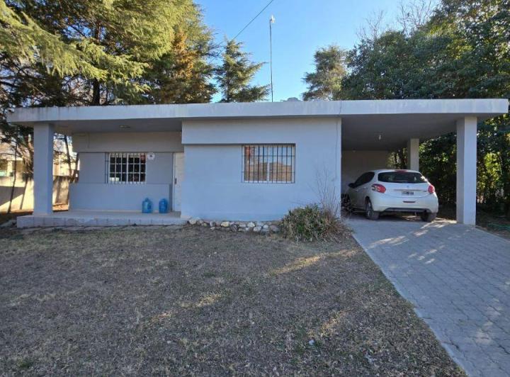Casa · 132m² · 5 Ambientes · 1 Cochera