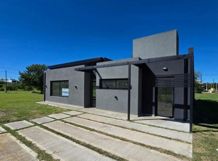 Casa · 135m² · 5 Ambientes