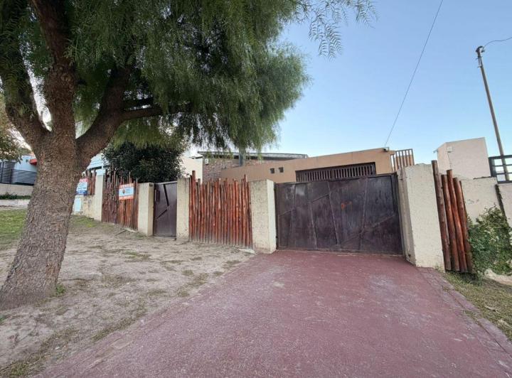 Casa · 160m² · 5 Ambientes