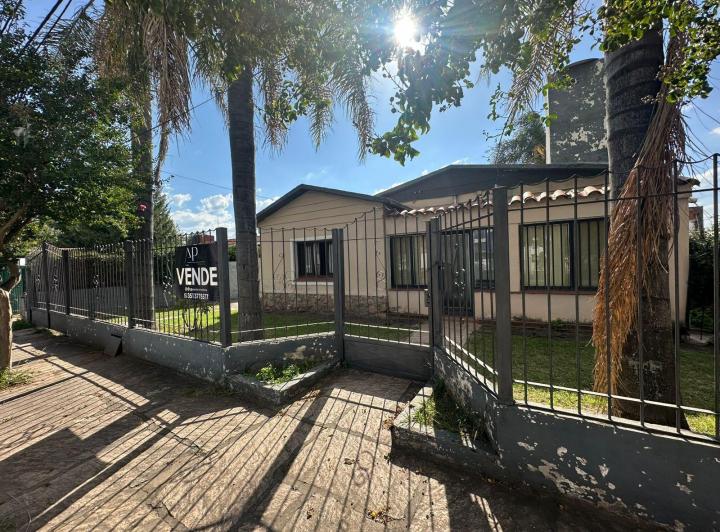Casa · 100m² · 3 Dormitorios · 1 Cochera