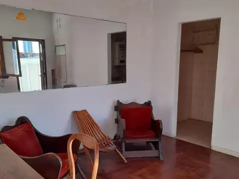 Casa en Alquiler en La Lucila-Vias/Maipu, La Lucila