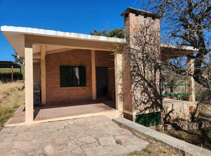 Casa · 93m² · 3 Ambientes · 1 Cochera