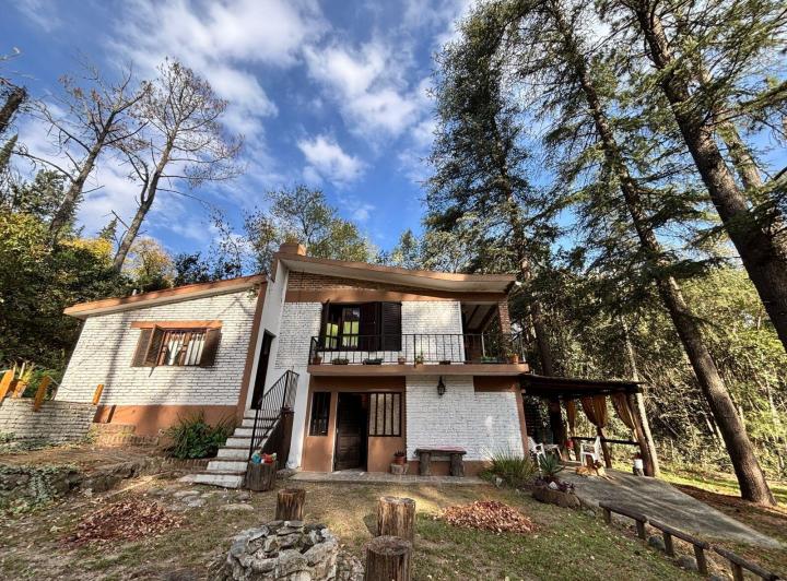 Casa · 150m² · 4 Ambientes · 1 Cochera