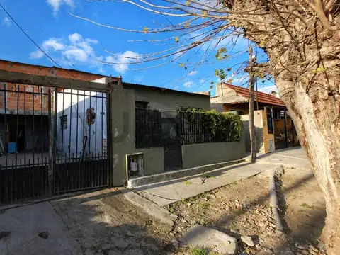 Casa en Venta en Villa Elvira, Partido de La Plata