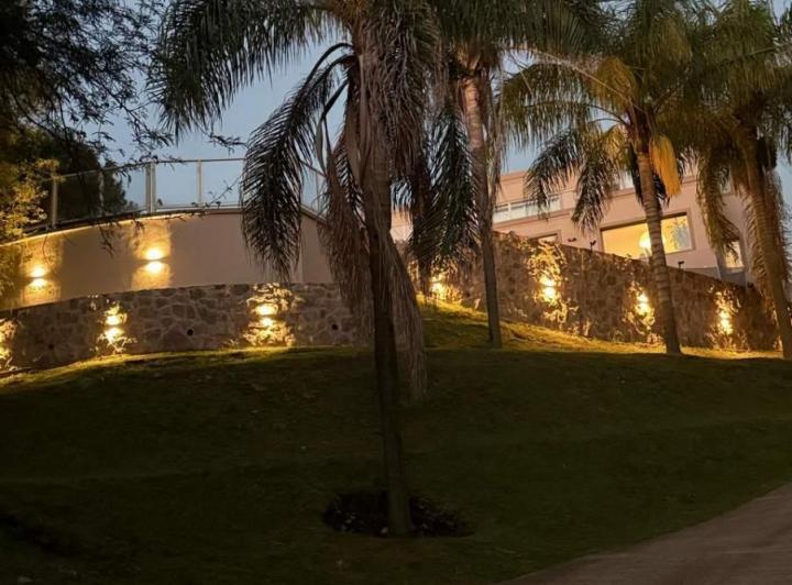 Casa · 680m² · 12 Ambientes