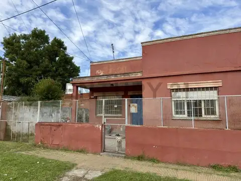 Casa en Venta en Villa Santos Tesei, Partido de Hurlingham