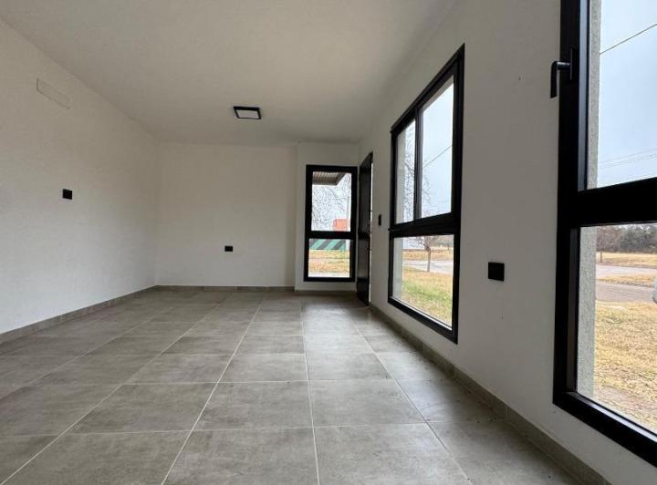 Casa · 64m² · 3 Ambientes · 2 Cocheras