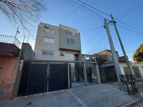 Departamento en Alquiler en Lomas del Mirador, Partido de La Matanza