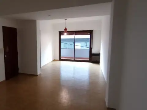 Departamento en Alquiler en Castelar Norte, Castelar