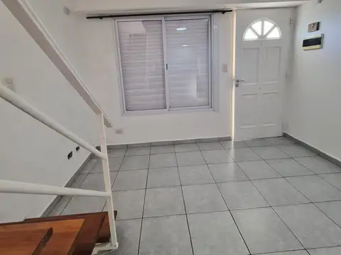 Departamento en Alquiler en Munro-Oeste, Munro