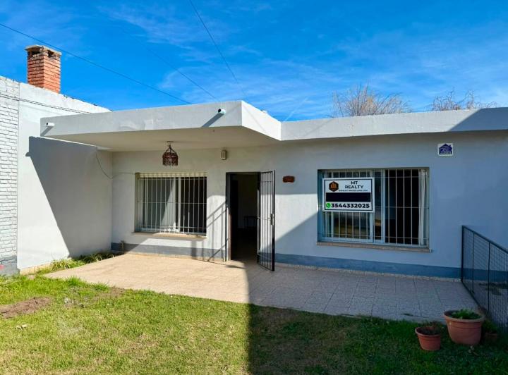Casa · 175m² · 8 Ambientes · 4 Cocheras