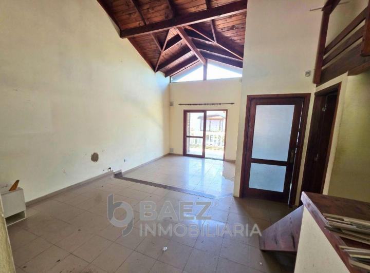Casa · 265m² · 5 Ambientes · 1 Cochera