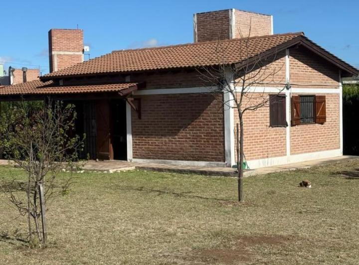Casa · 75m² · 3 Ambientes · 1 Cochera