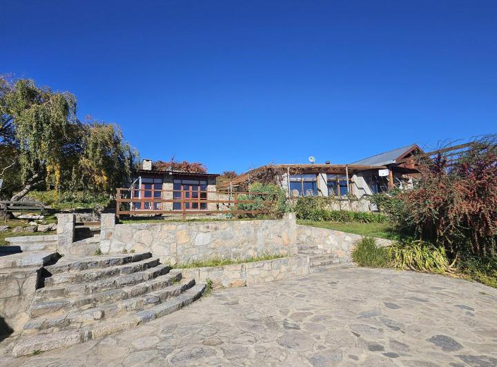 Casa · 500m² · 2 Ambientes